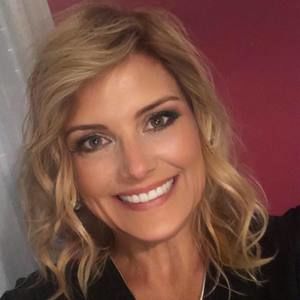 Meet your Posher, Christal